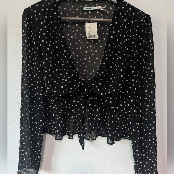 KIMCHI BLUE Tie Front Crop Polka Dots Black White Top Blouse Size L Sheer Kimono - Picture 2 of 11